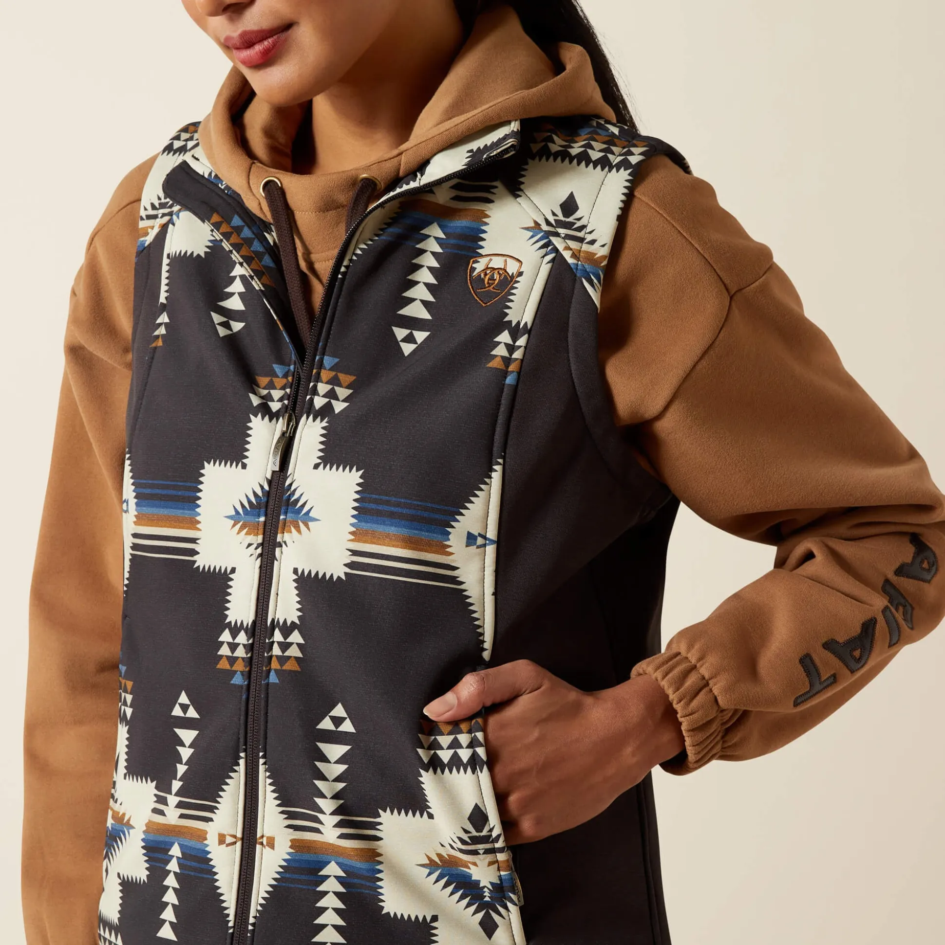 Ariat Logo Softshell Print Vest