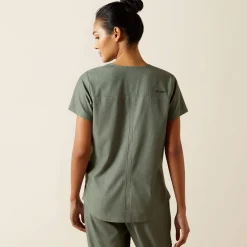 Beth Basic Scrub Top
