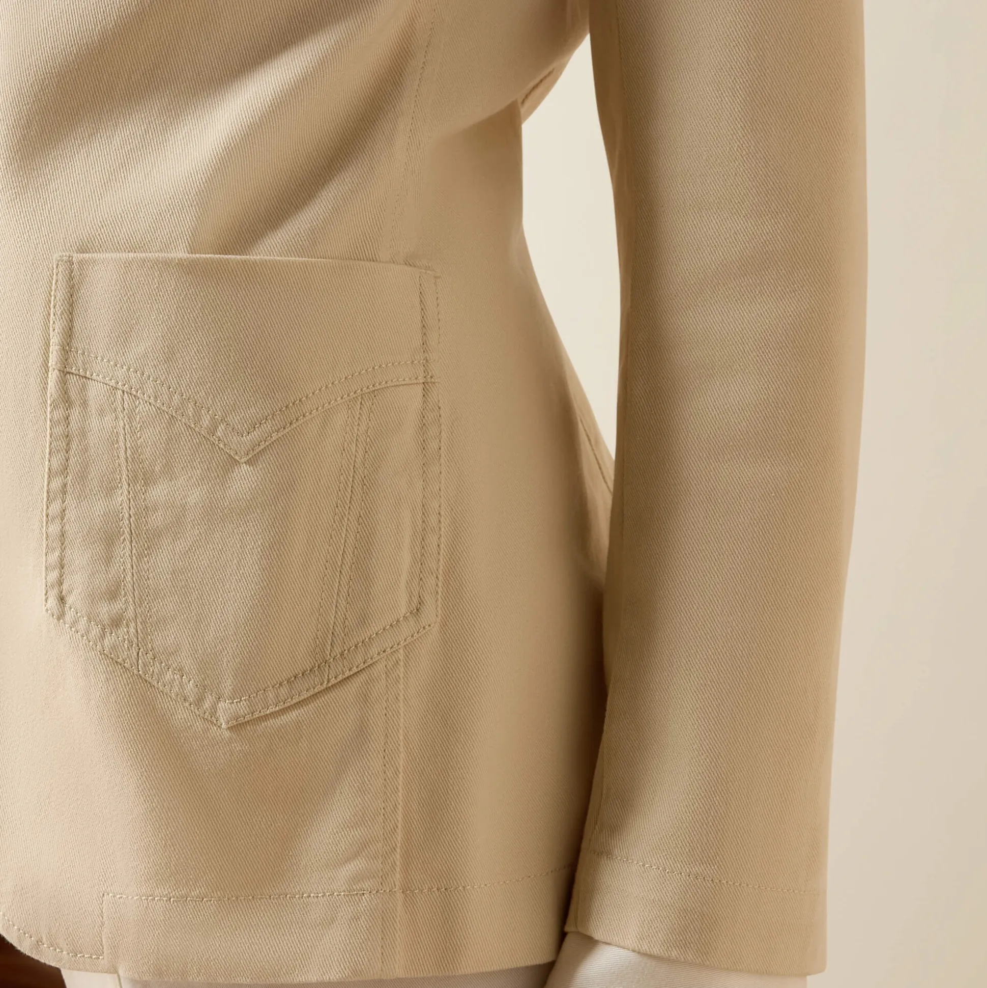 Bianca Blazer