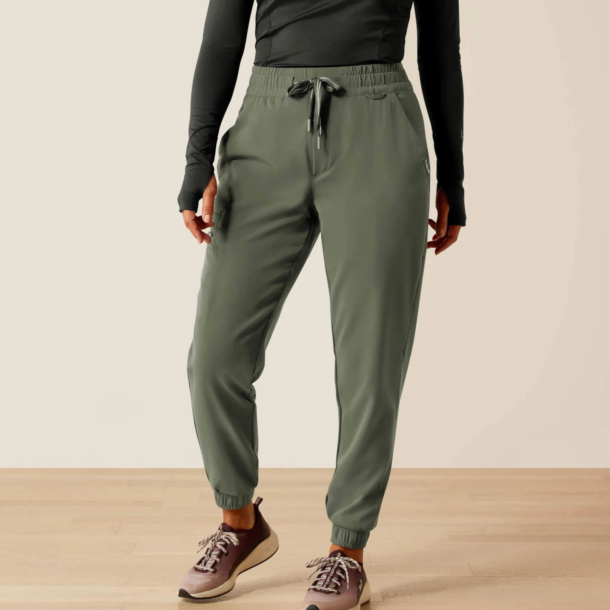 Blackwell Cargo Stretch Jogger Scrub Pant