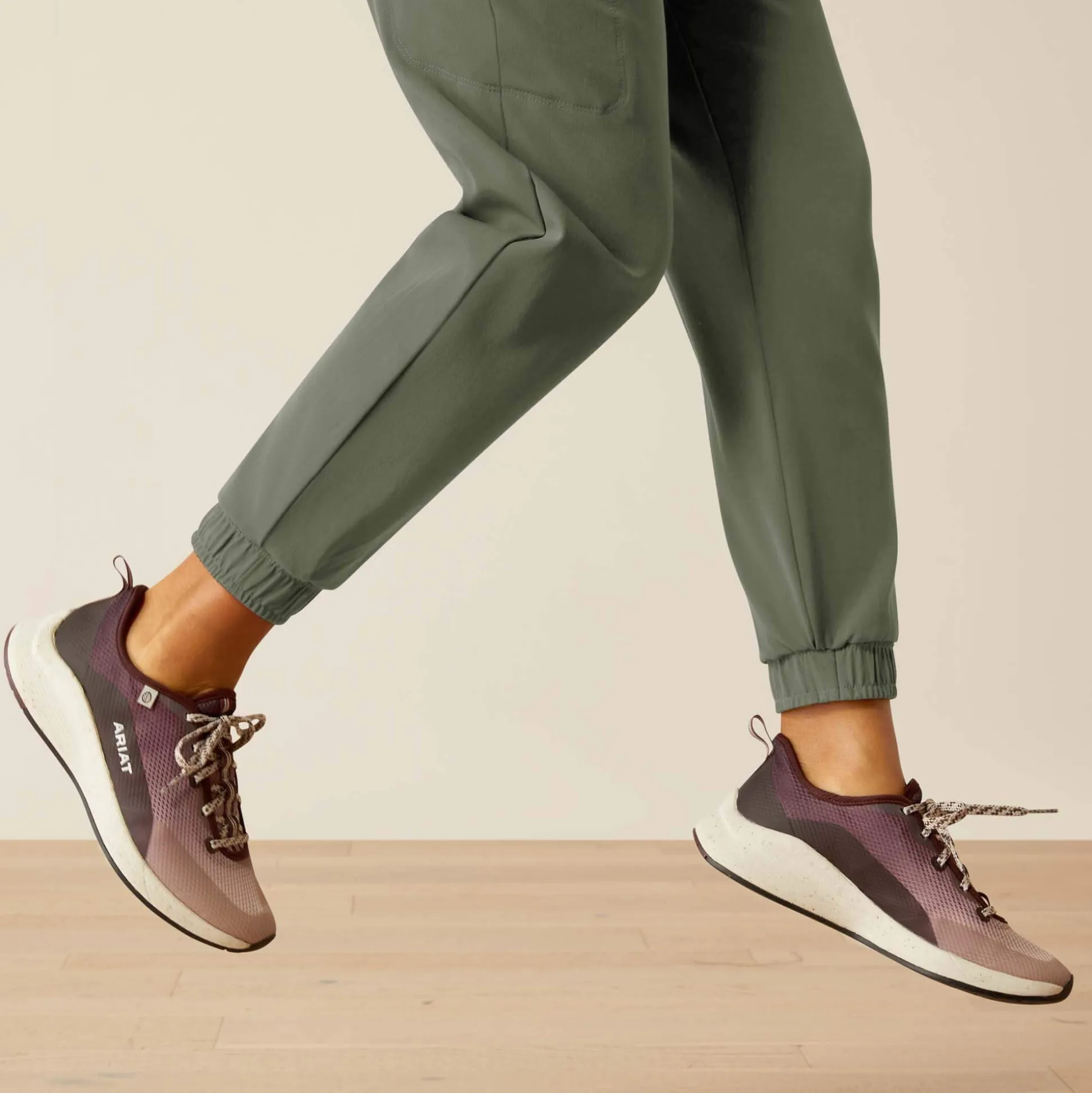 Blackwell Cargo Stretch Jogger Scrub Pant