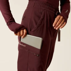 Blackwell Cargo Stretch Jogger Scrub Pant