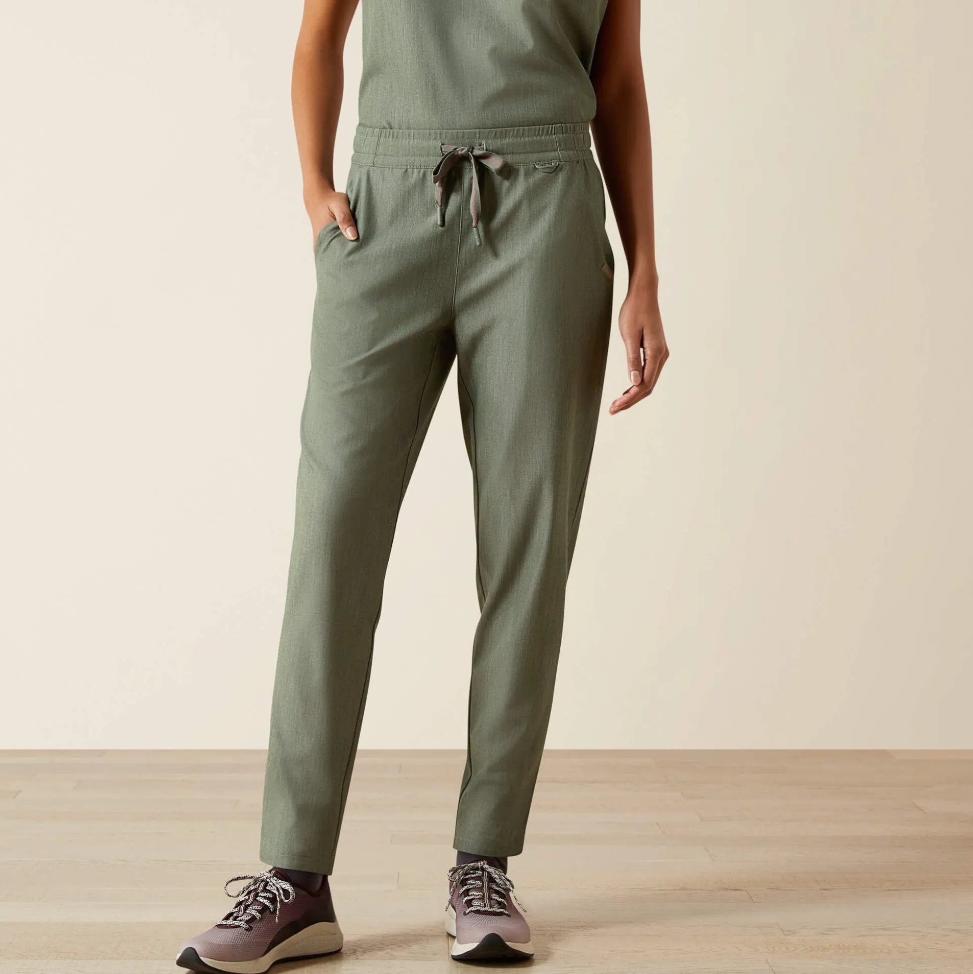 Brin Basic Scrub Pant