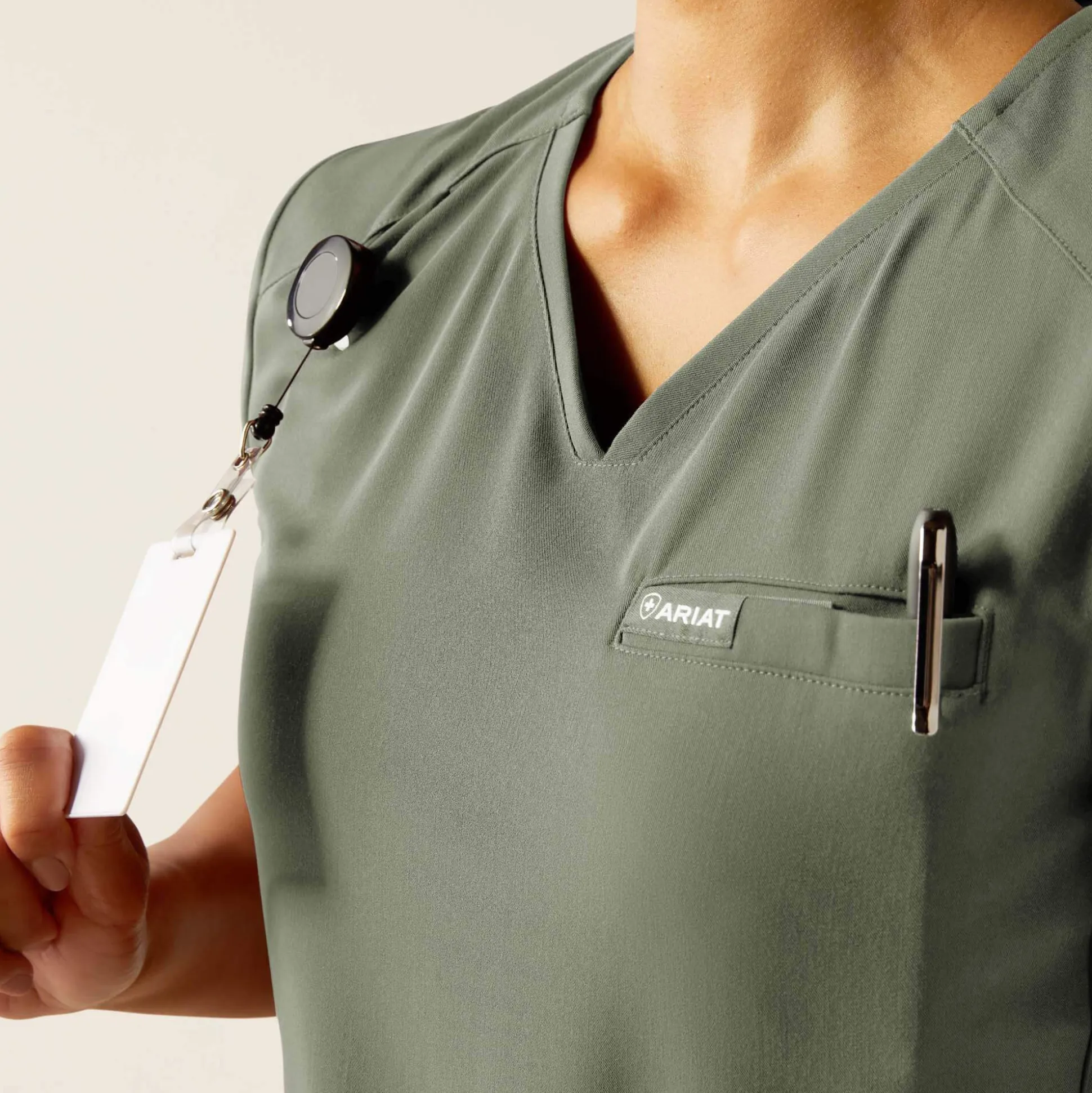 Clara 6 Pocket Scrub Top