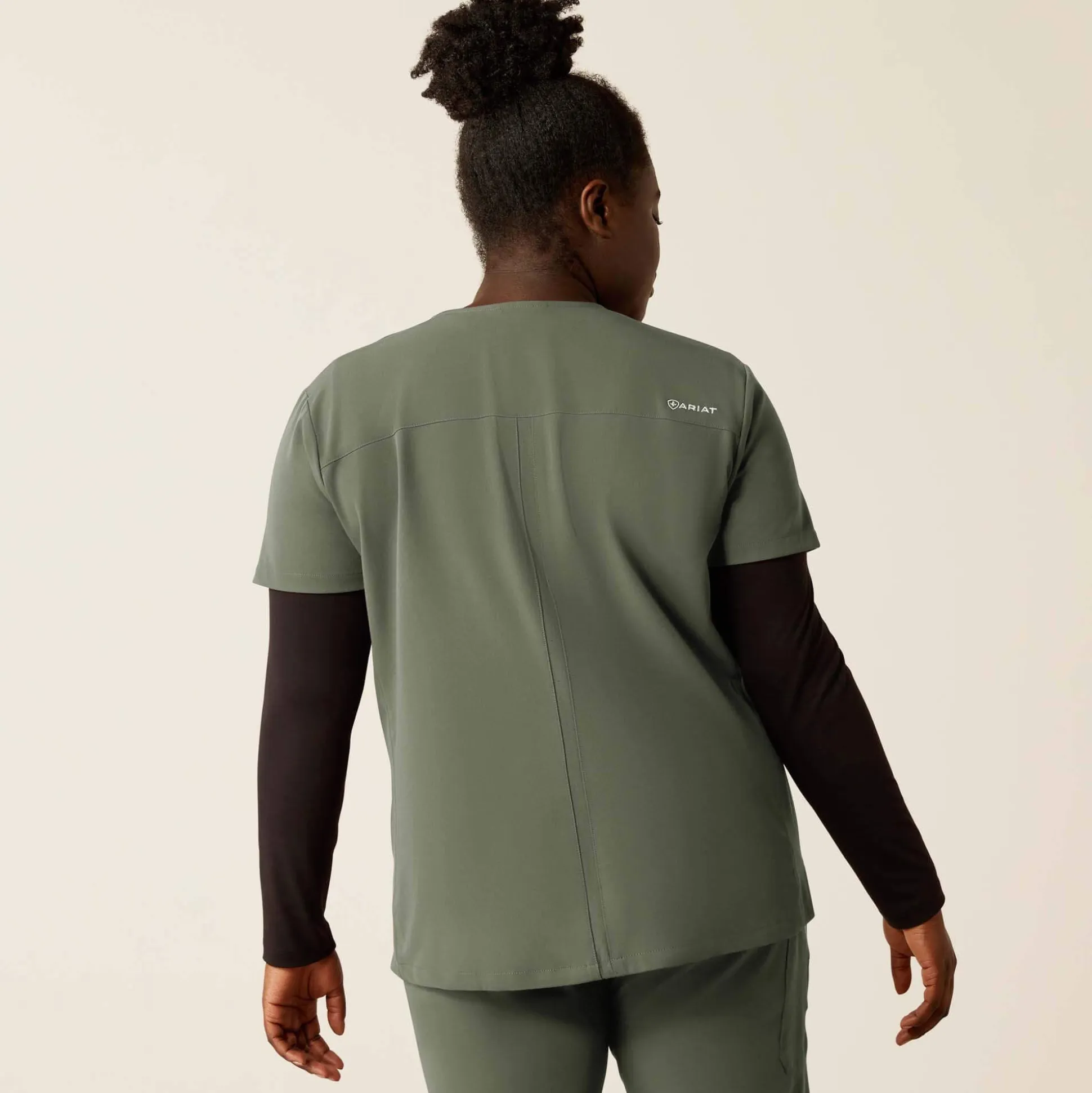 Clara 6 Pocket Scrub Top