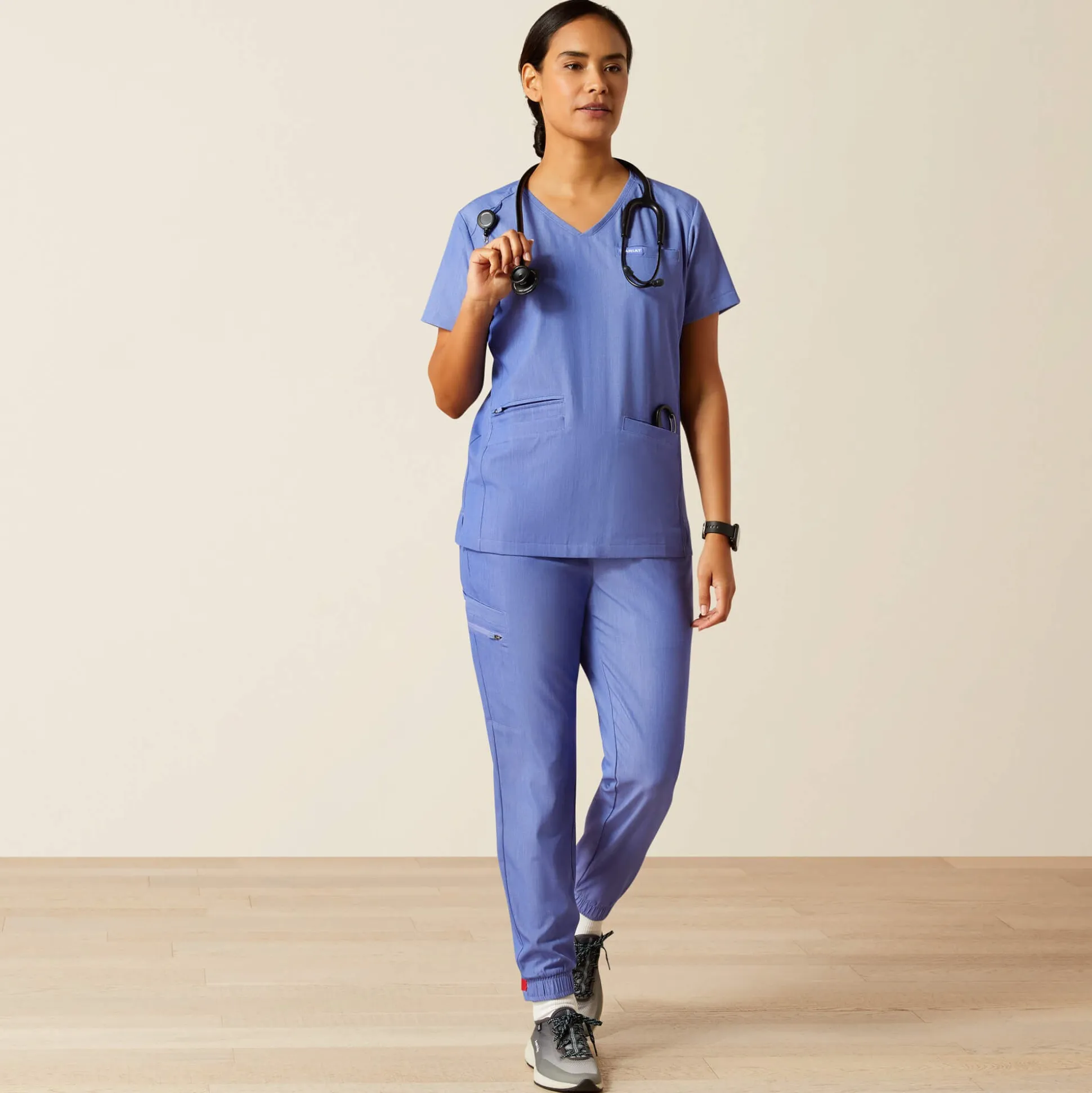 Clara 6 Pocket Scrub Top