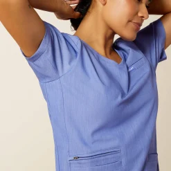 Clara 6 Pocket Scrub Top