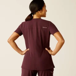 Clara 6 Pocket Scrub Top