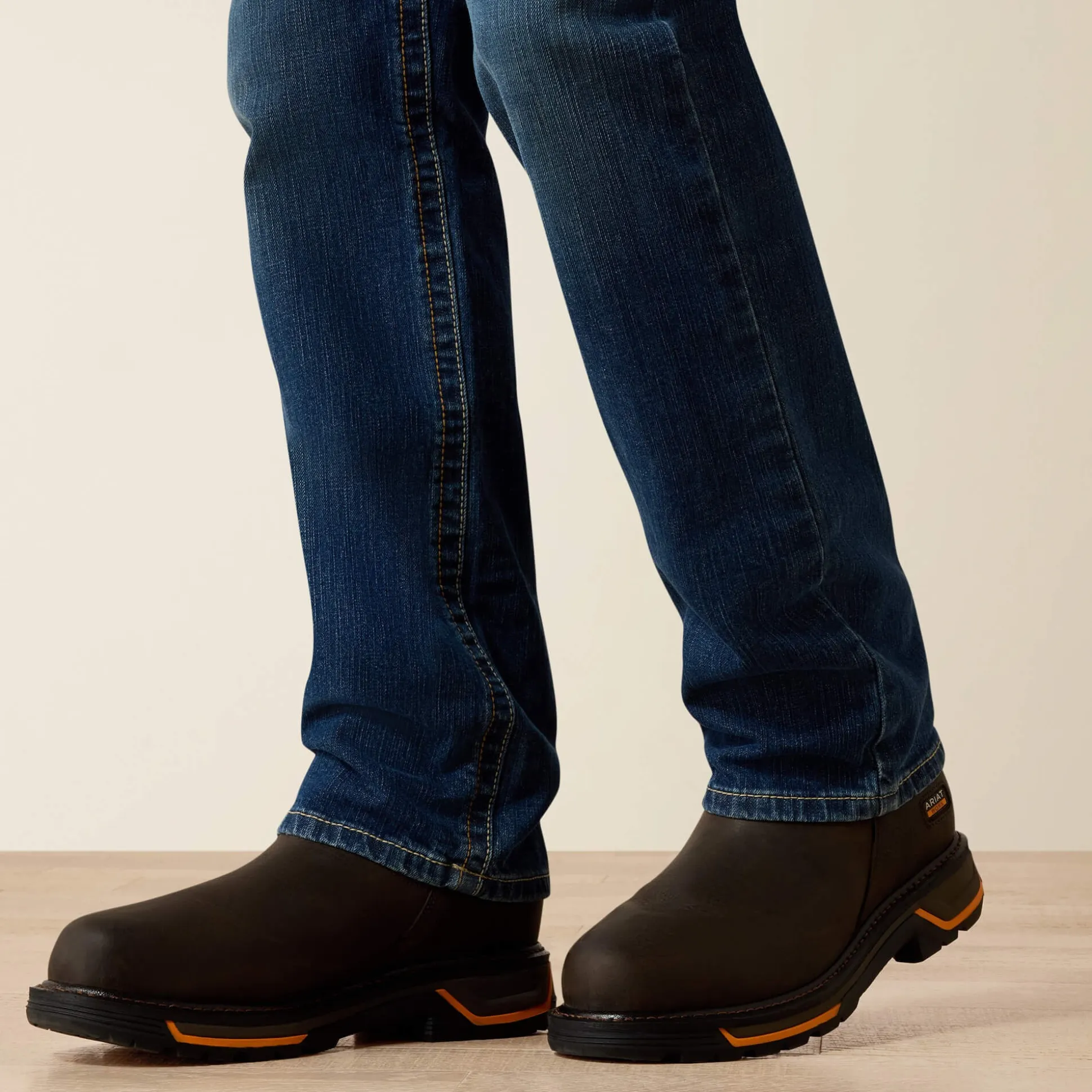 FR M4 Relaxed Basic Boot Cut Jean