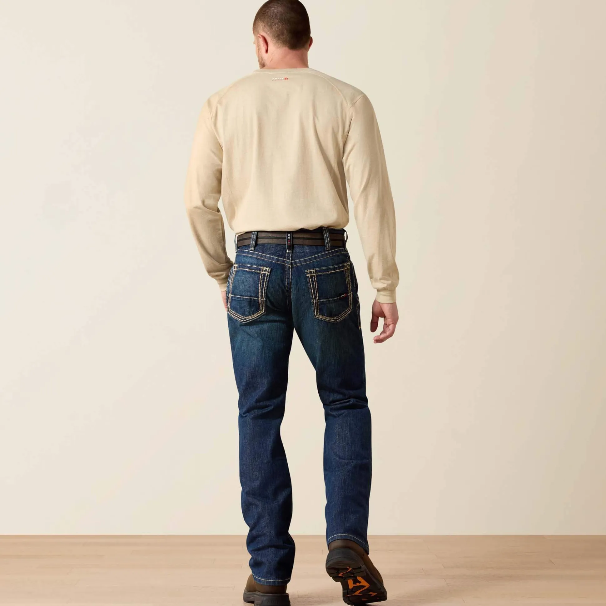 FR M4 Relaxed Boundary Boot Cut Jean