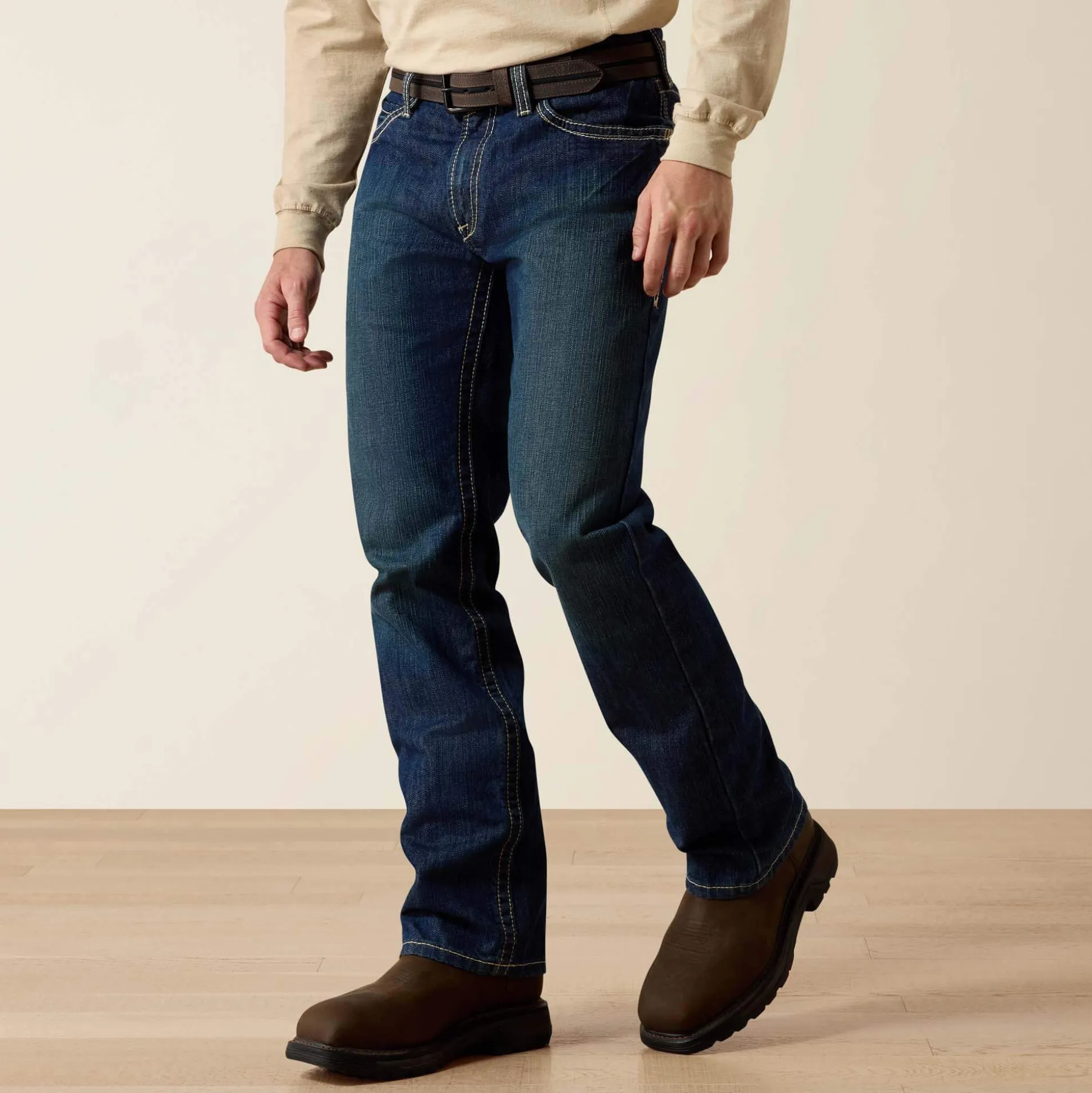 FR M4 Relaxed Boundary Boot Cut Jean