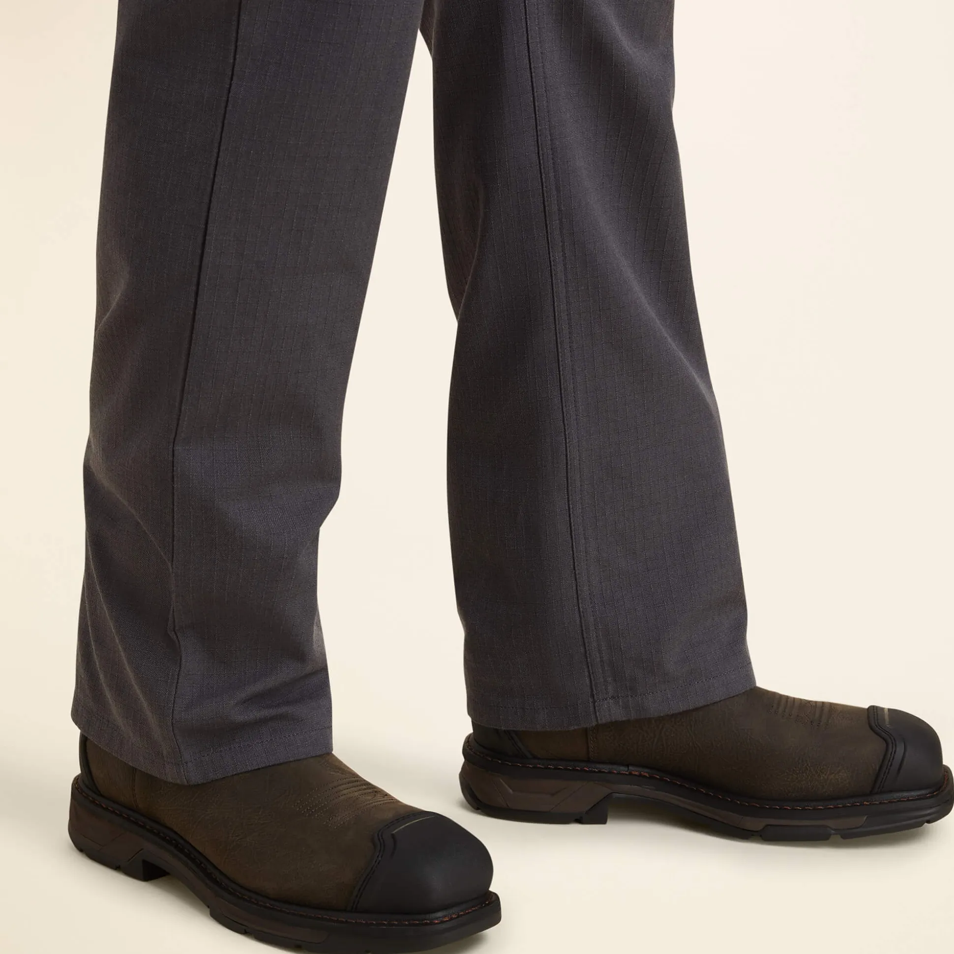 FR M4 Relaxed Crossfire Straight Pant