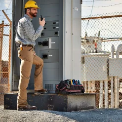 FR M4 Relaxed Crossfire Straight Pant