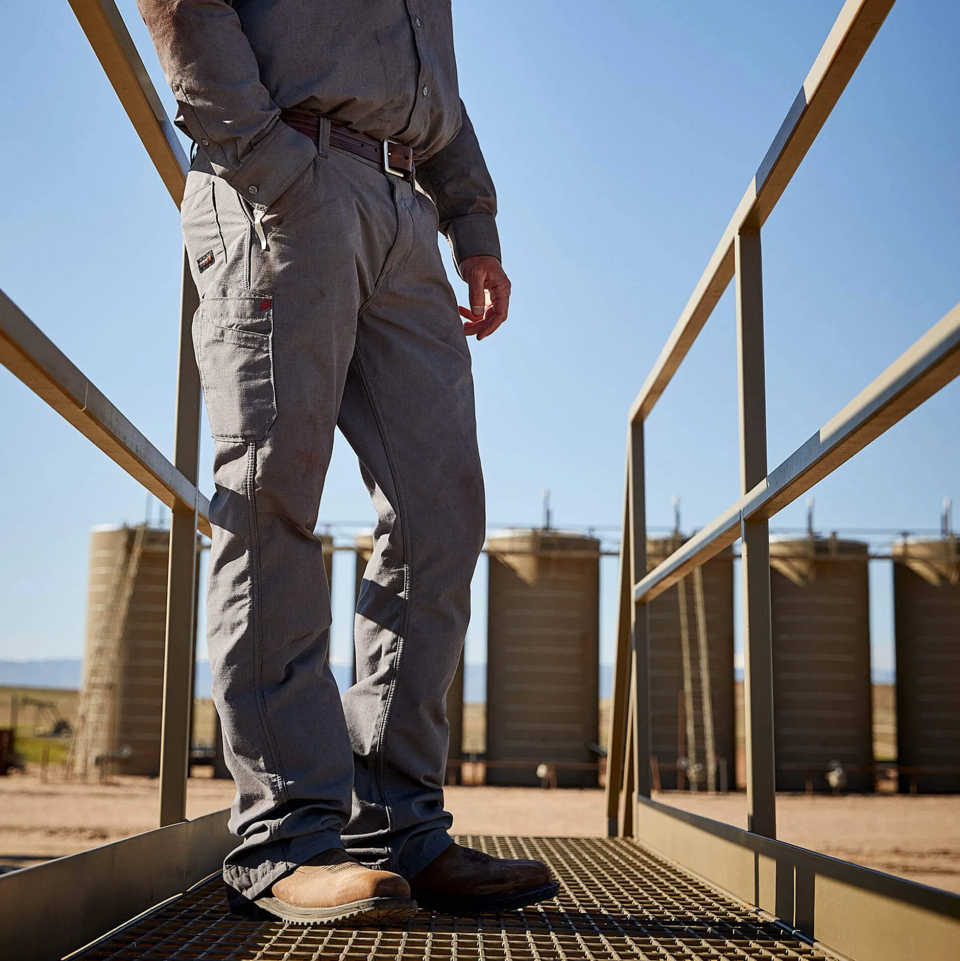 FR M4 Relaxed DuraLight Ripstop Boot Cut Pant
