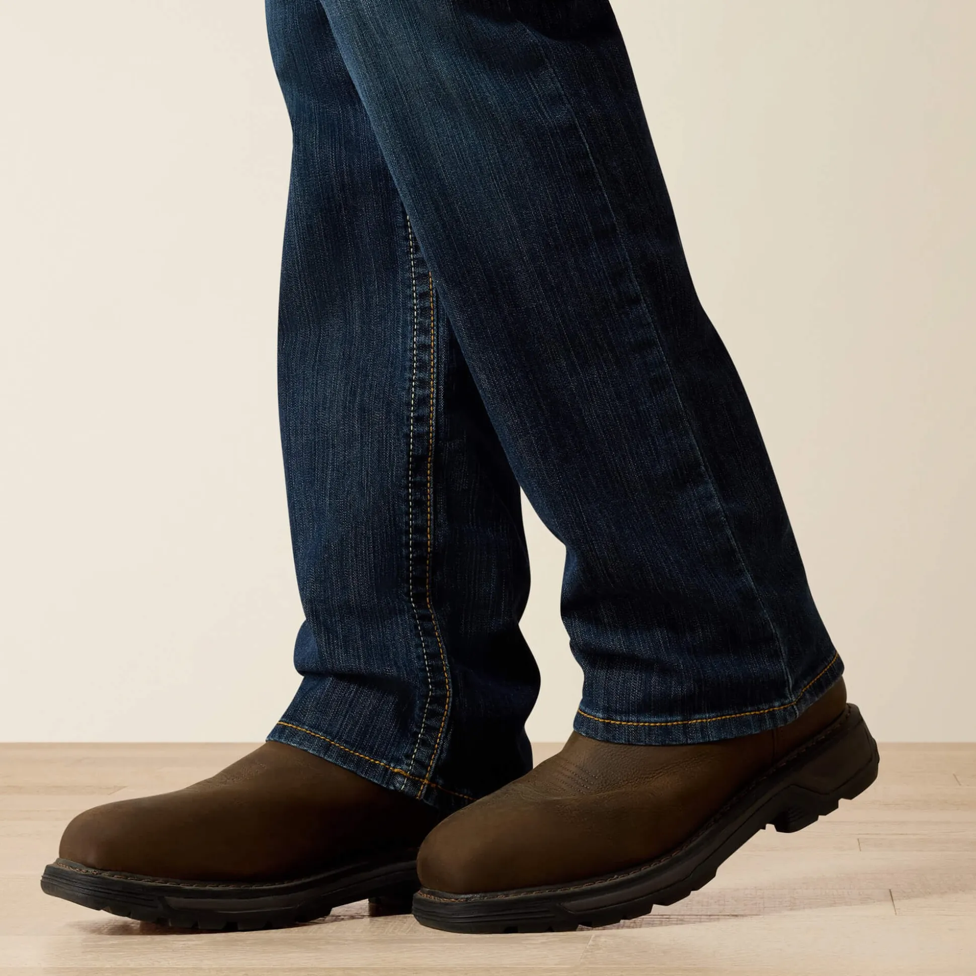 FR M4 Relaxed Stretch DuraLight Jett Boot Cut Jean