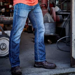 FR M4 Relaxed Stretch DuraLight Boundary Boot Cut Jean