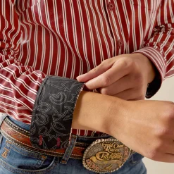 Kirby Stretch Shirt
