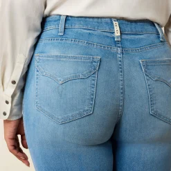 Mid Rise Clara Trouser Jeans