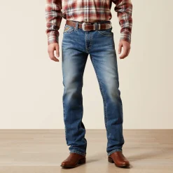 M8 Modern Dean Straight Leg Jean