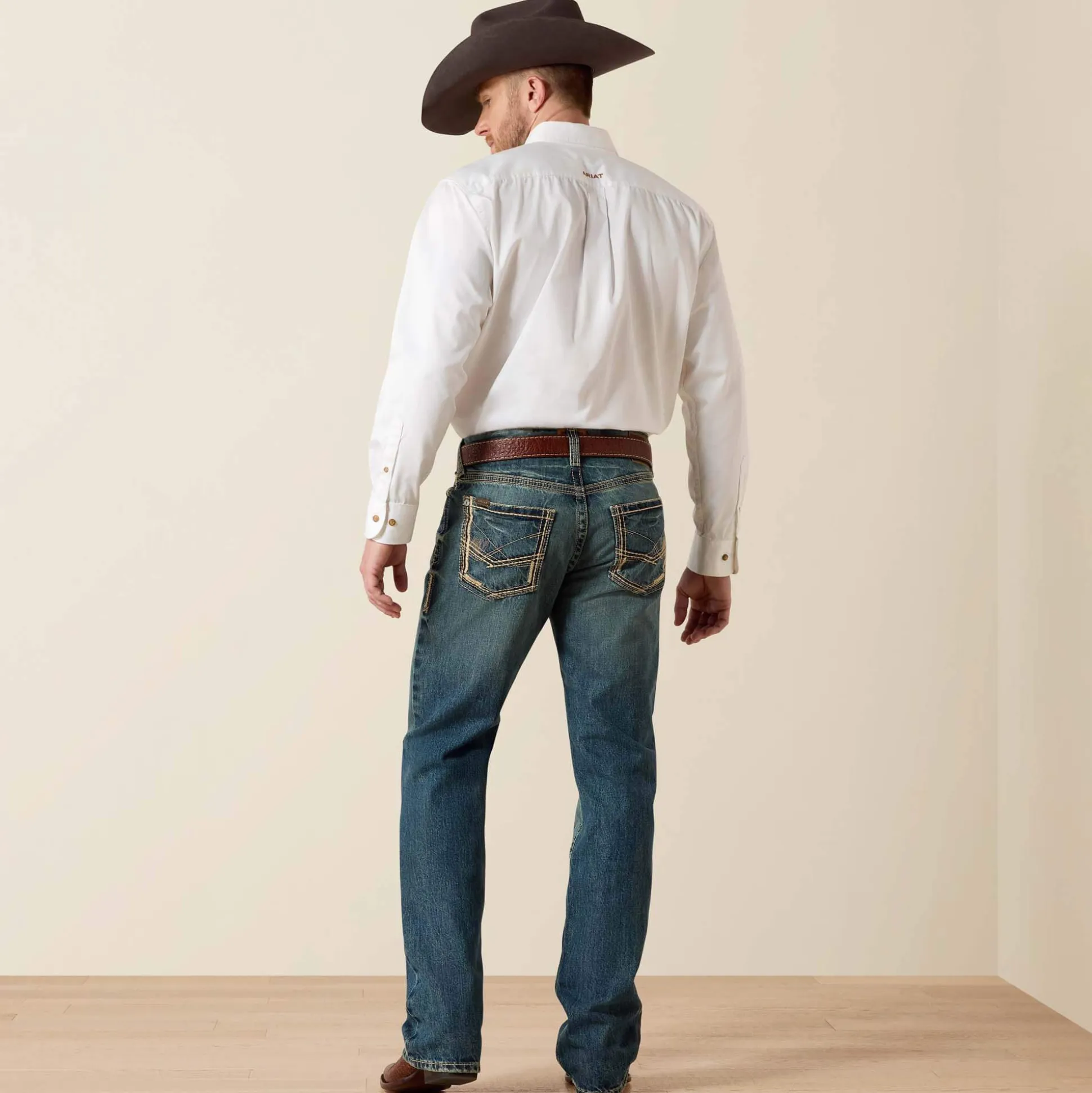 M5 Slim Gambler Stackable Straight Leg Jean