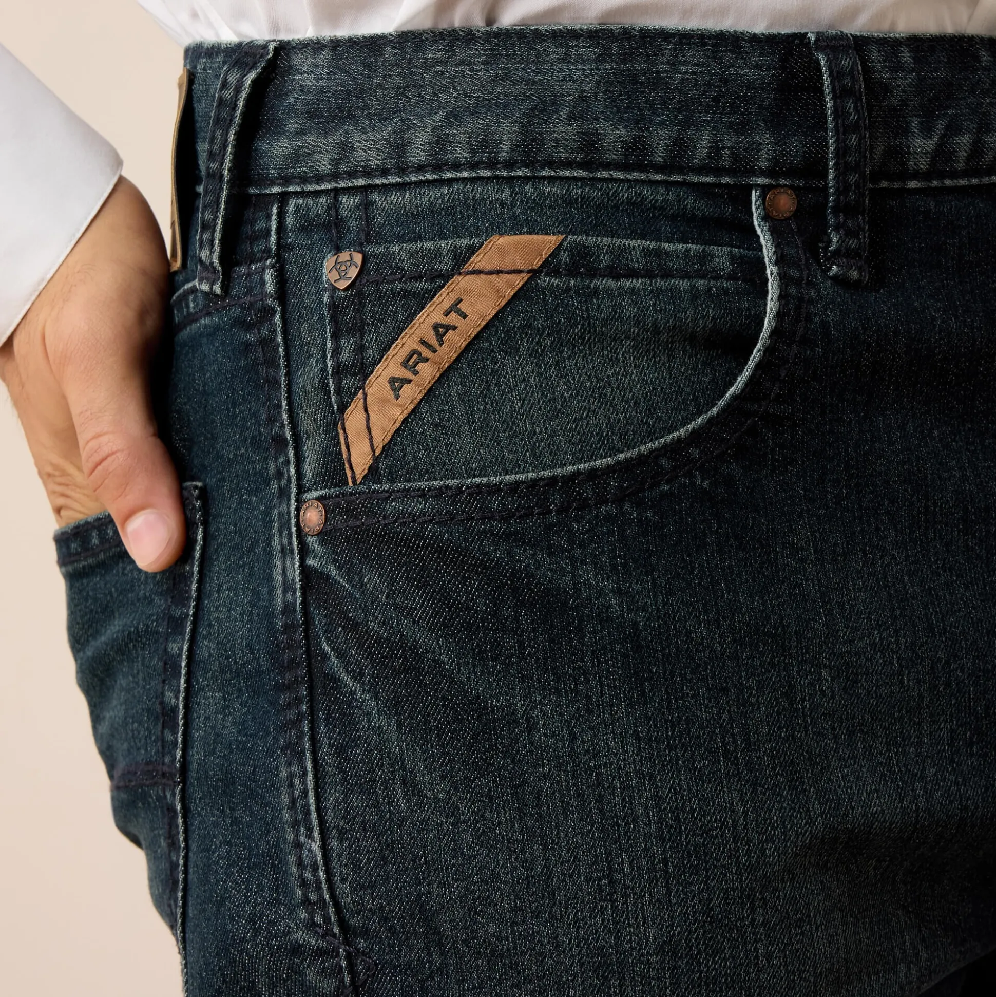 M7 Slim Hansen Classic Rise Straight Leg Jeans