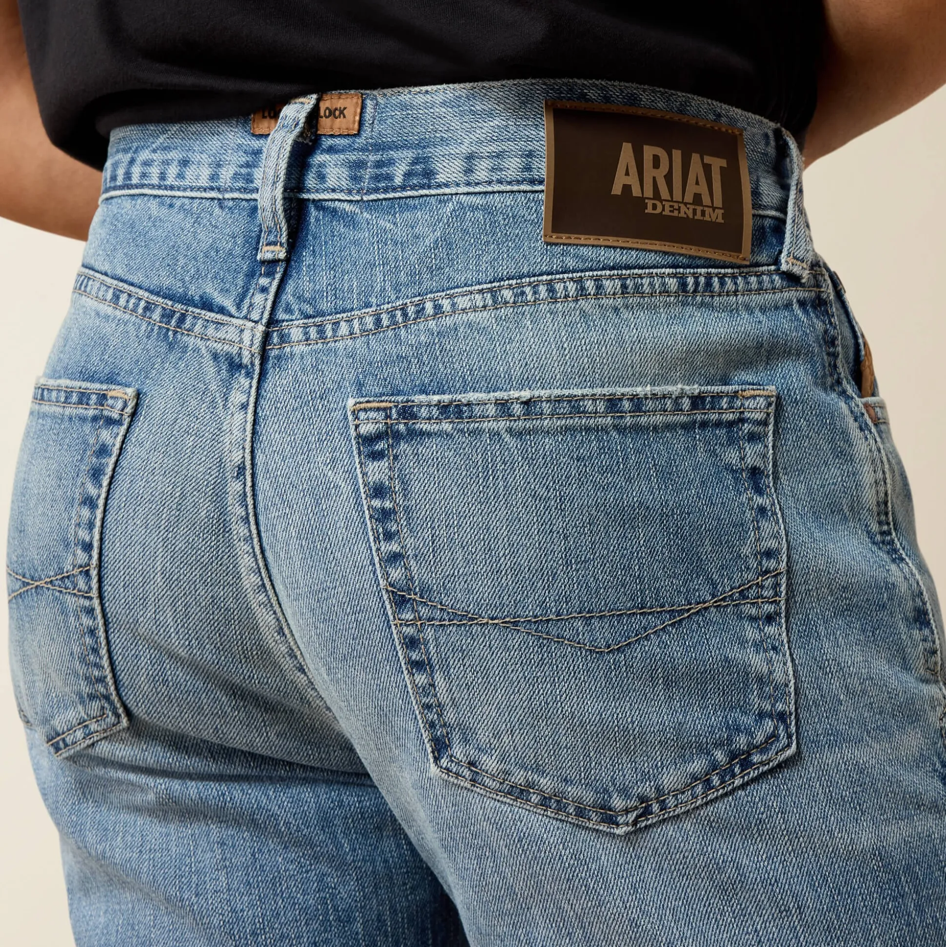 M7 Slim Tex Classic Rise Straight Leg Jeans