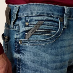 M7 Slim Wessley Straight Jean