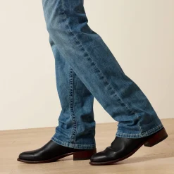 M7 Slim Wessley Straight Jean