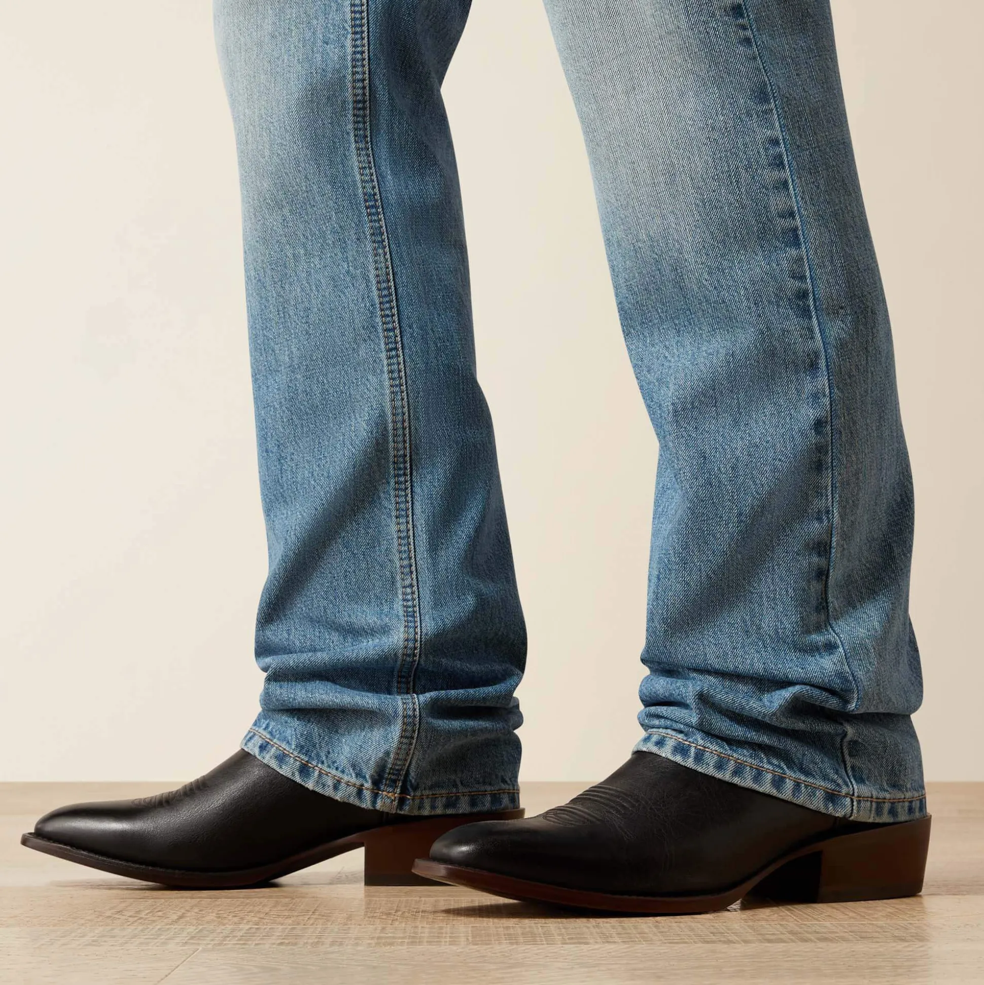 M5 Straight Gilroy Straight Leg Jean