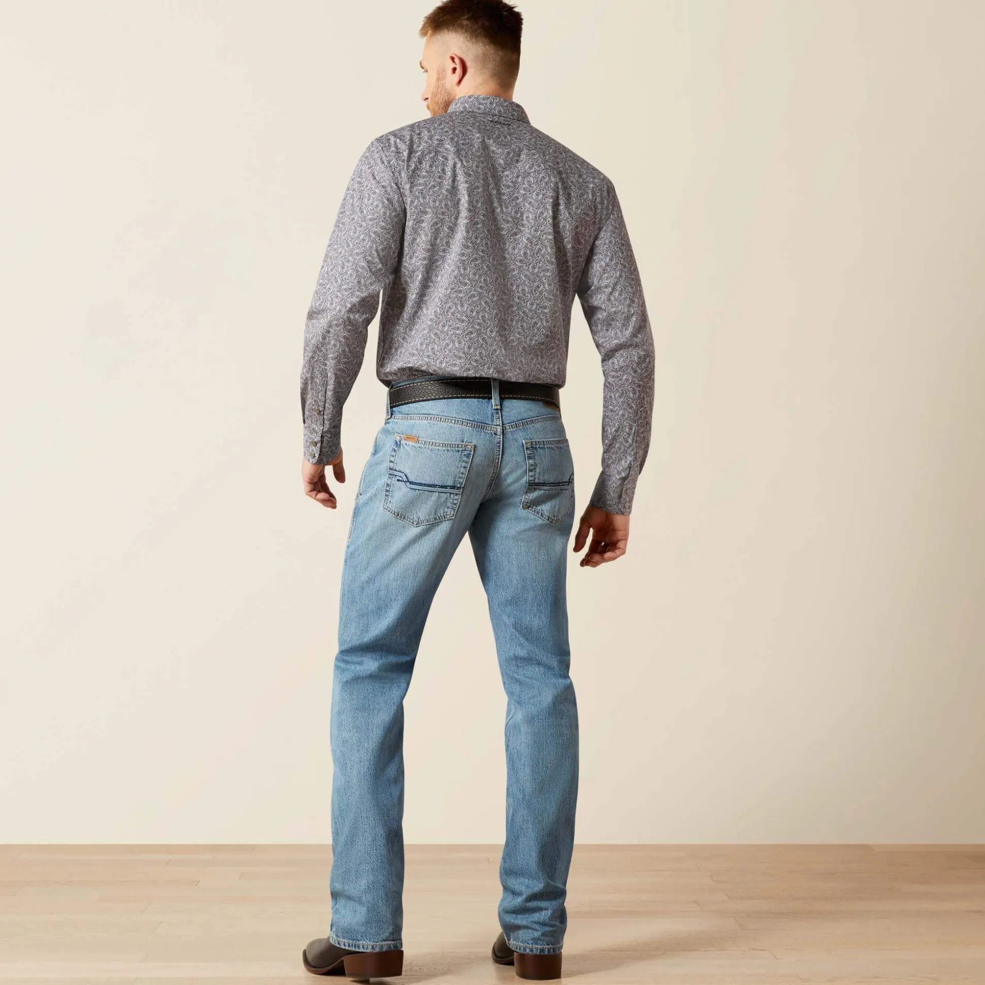 M5 Straight Gilroy Straight Leg Jean