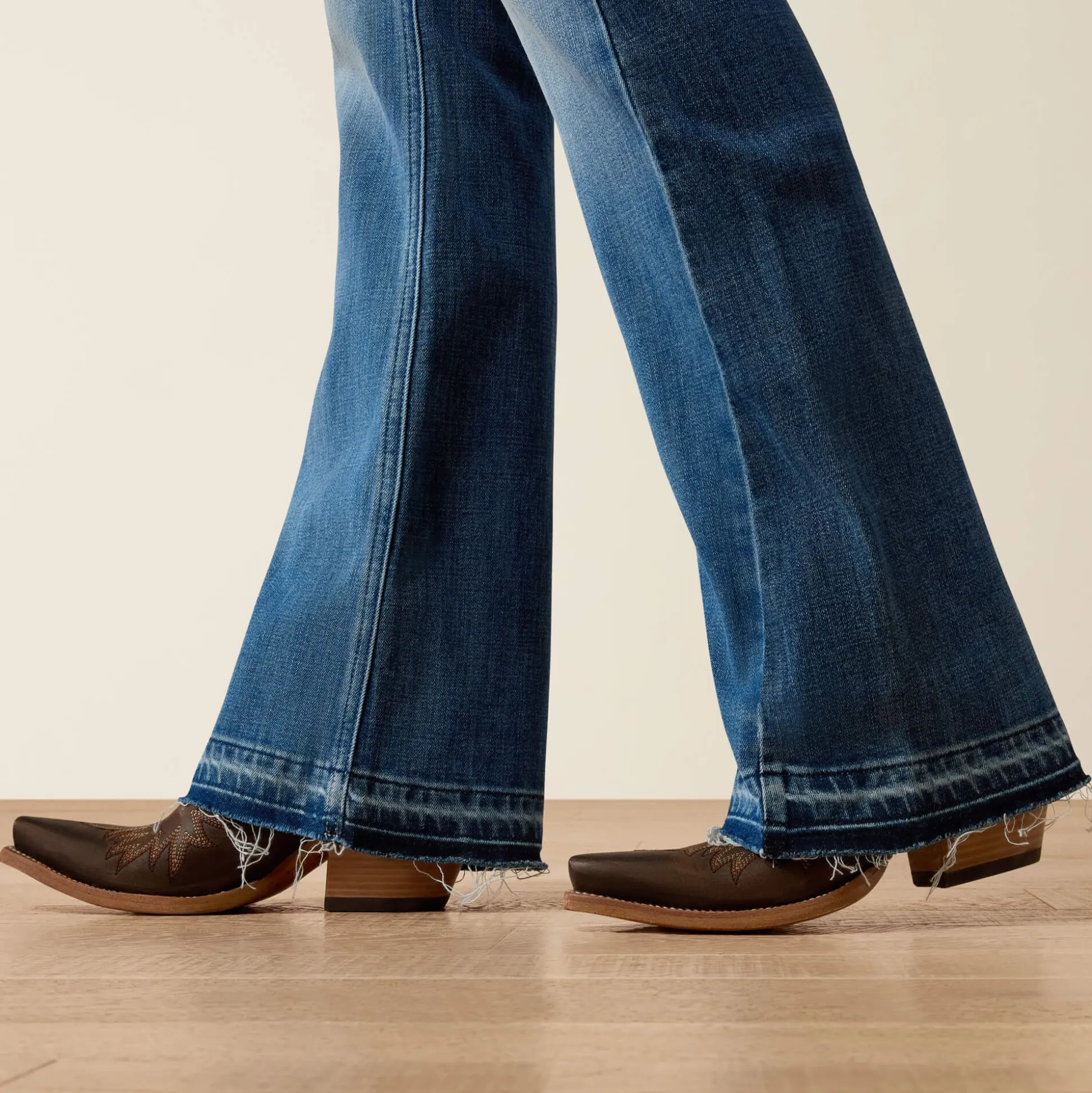 Perfect Rise Jazmine Slim Trouser Jeans