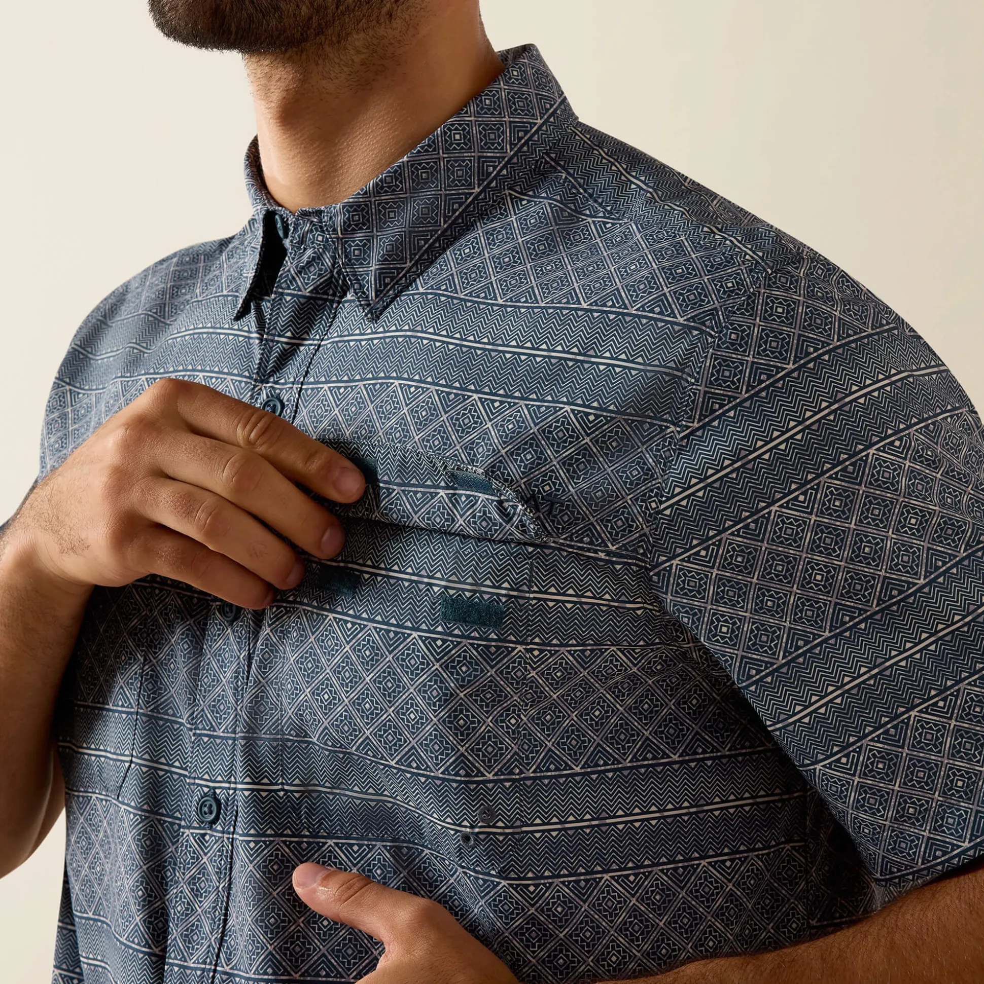 Printed VentTEK Outbound Fitted Shirt
