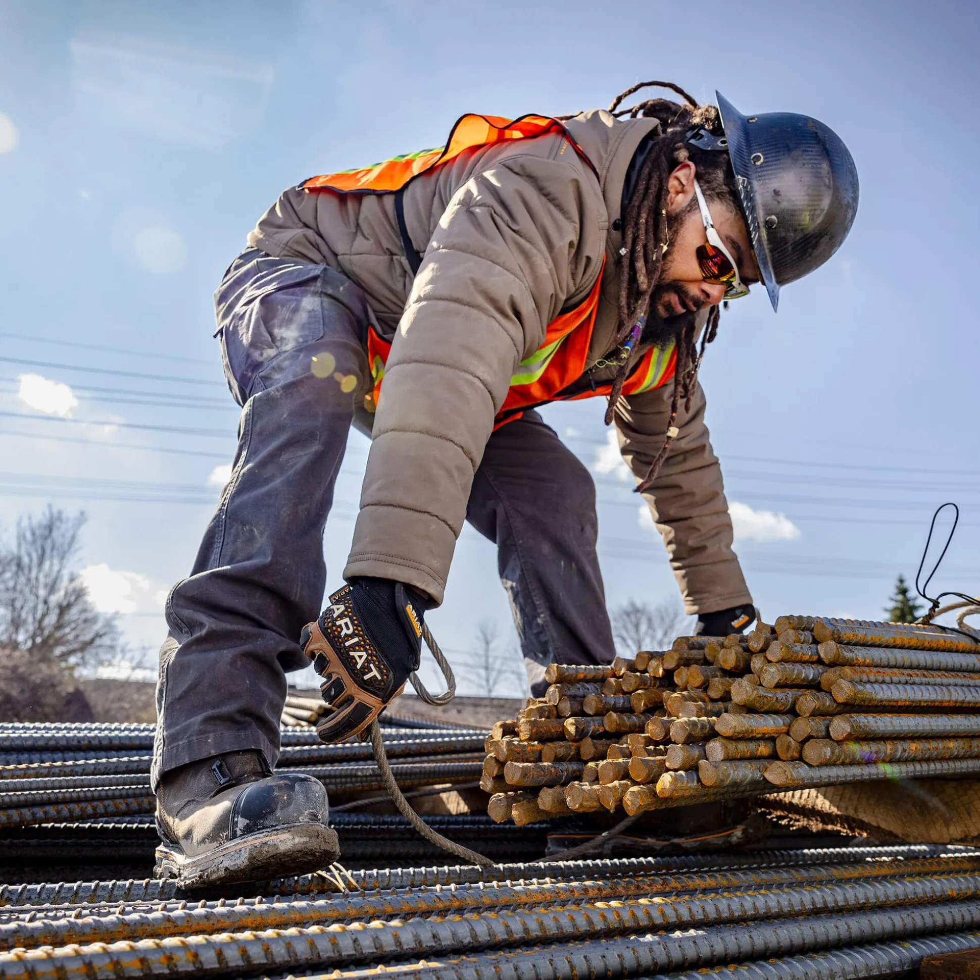 Rebar M4 Relaxed Made Tough Cargo Straight Pant