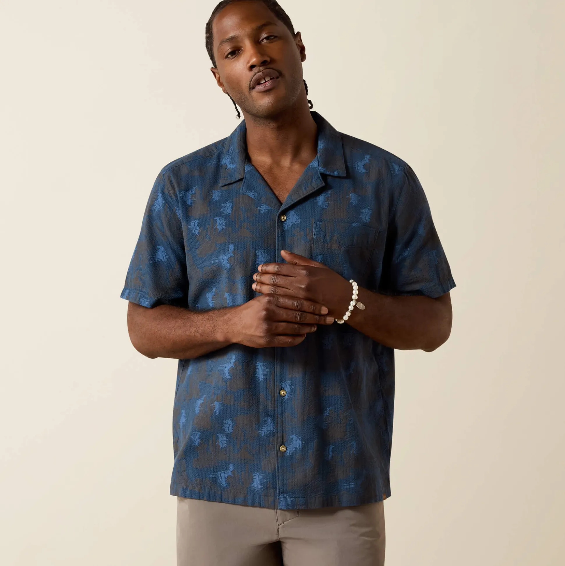 Retro Camp Classic Fit Shirt