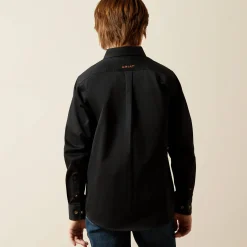 Solid Twill Classic Fit Shirt