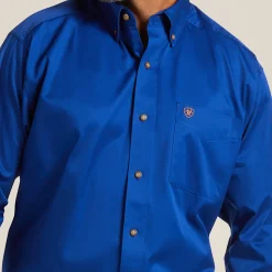 Solid Twill Classic Fit Shirt
