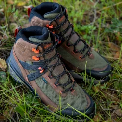 Traverse Mid Waterproof Hiking Boot