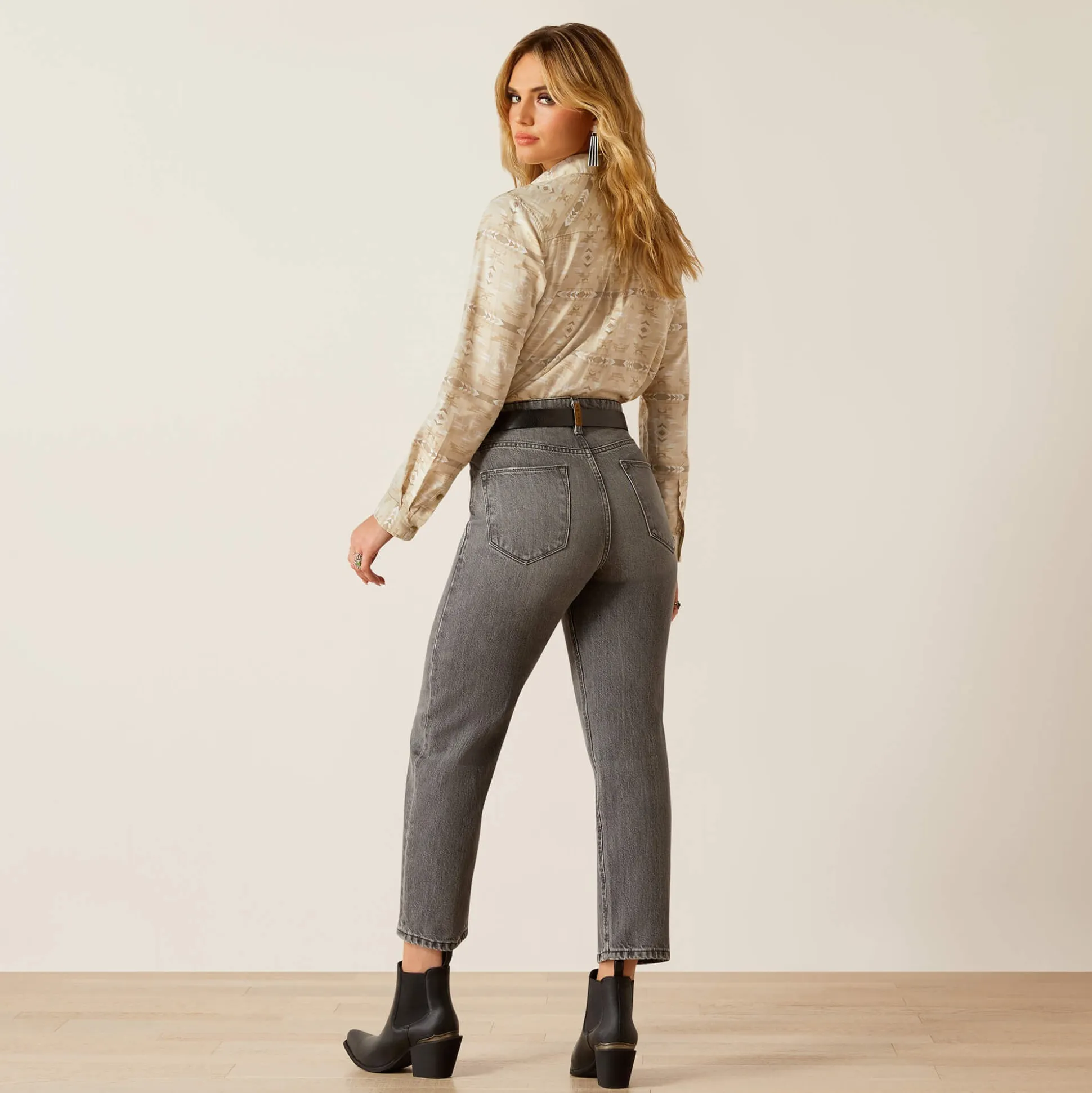 Ultra High Rise Jazmine Tomboy Relaxed Straight Leg Jeans