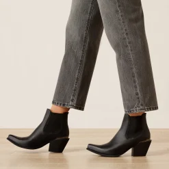 Ultra High Rise Jazmine Tomboy Relaxed Straight Leg Jeans
