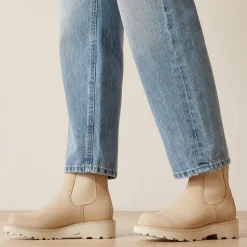 Ultra High Rise Tomboy Straight Leg Jeans