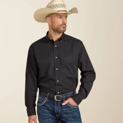 Wrinkle Free Solid Classic Fit Shirt